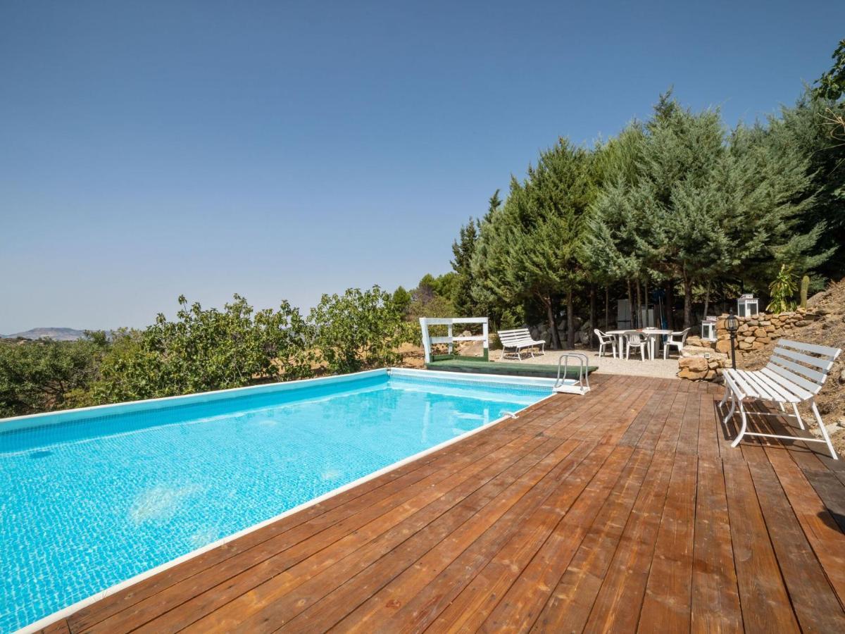 Belvilla By Oyo Modern Villa In Nissoria With Pool Экстерьер фото